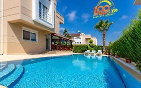 Paradise Town Villa Premium
